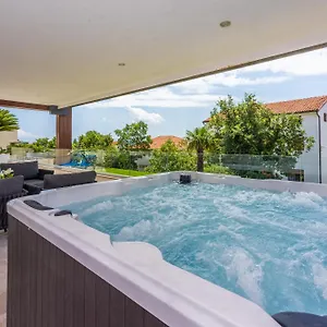  Apartment Relax Derossi